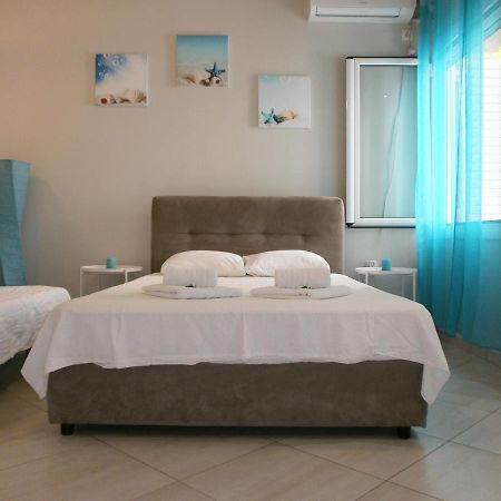 The Island Apartment Athens Exterior photo