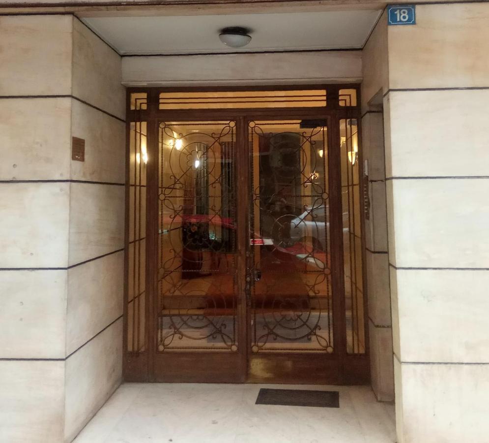 The Island Apartment Athens Exterior photo