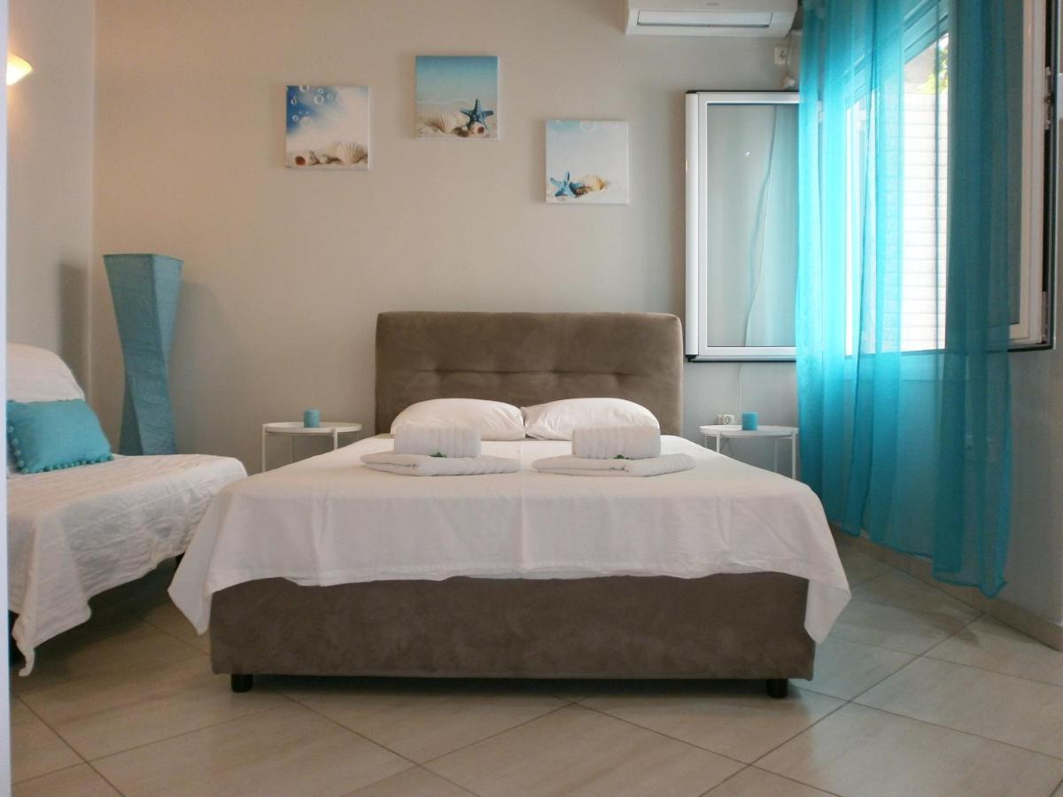 The Island Apartment Athens Exterior photo